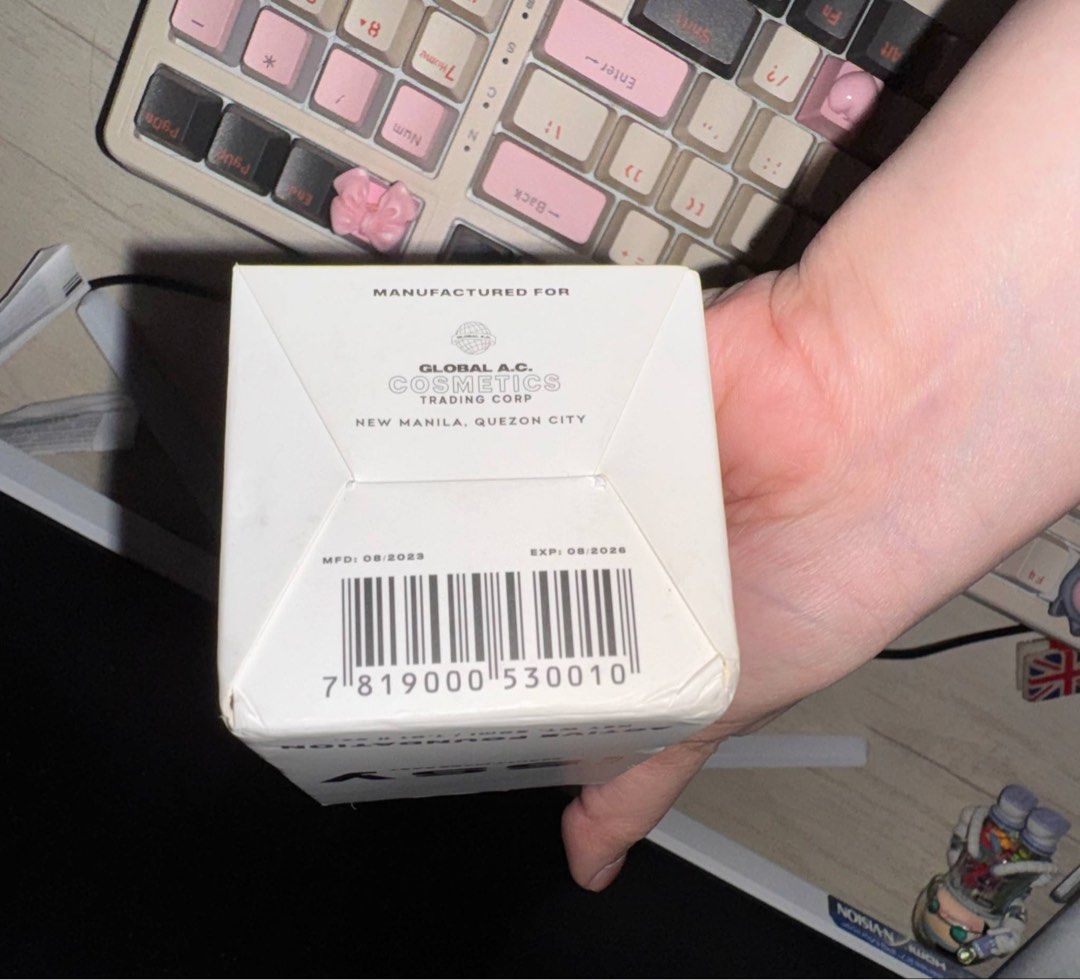 Issy active foundation (Category: Makeup) located in Manila. Submitted by rizmnl (Listing ID 1368247164, Image 3). Description: Shade: NF1 Used once Expiration: 8/2026.