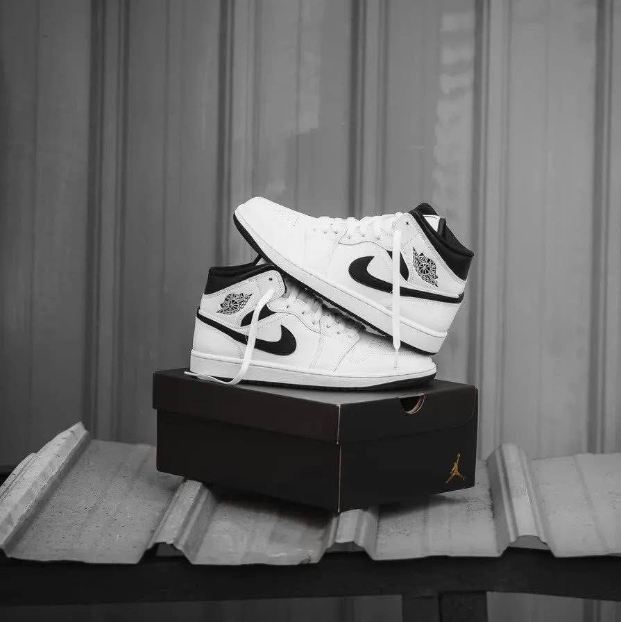 Jordan 1 Mid “Reverse Panda” (Category: Sneakers) located in Caloocan City. Submitted by clicknshop2nd (Listing ID 1368333994, Image 1). Description: Jordan 1 Mid “Reverse Panda” SRP 7595 ❌ Sale Price 3999 ✅ Sizes: US 7 - 10.5 M Guaranteed 💯% Authentic/Original Onhand Ready To Ship Moneyback Guarantee If Proven Fake Ship Via JRS/Toktok/Lalamove DM Us For Inquiries ❌ No Reservation | No Swap ❌ NO COD | NO COP ❌ No Return No Exchange Policy (PLS M