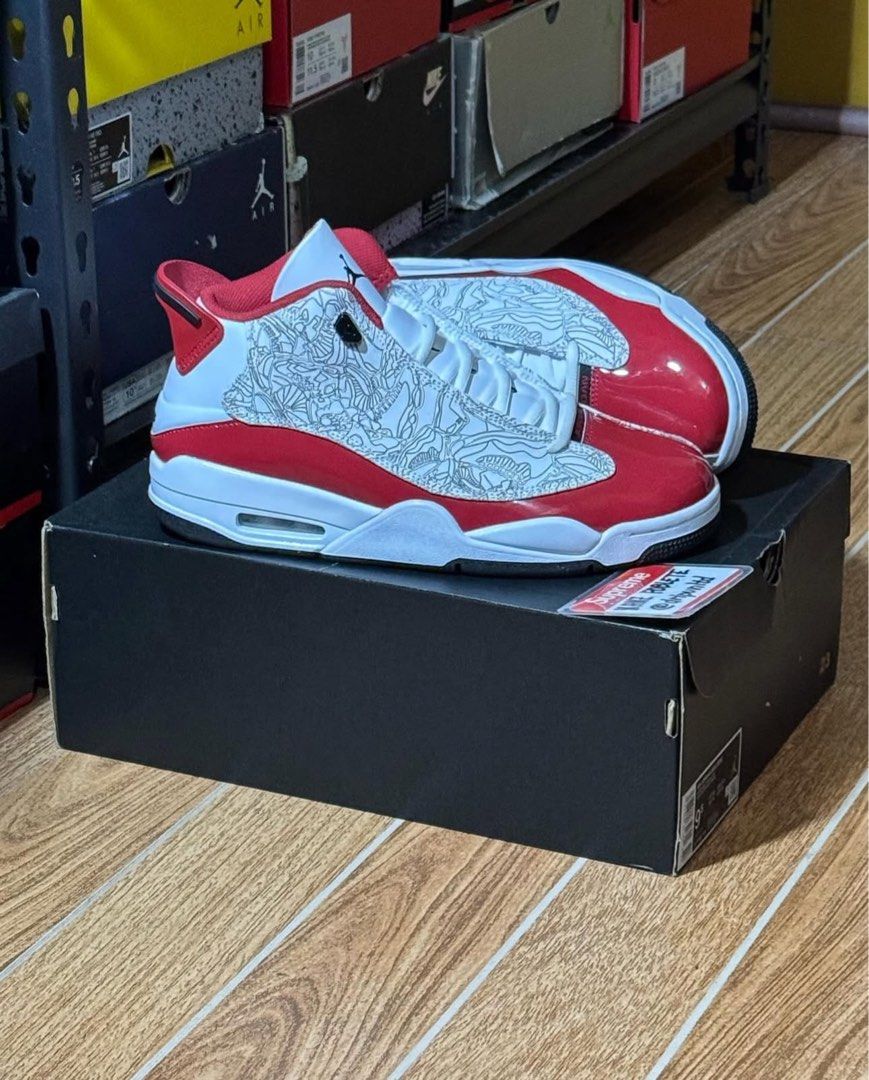 Jordan Dub Zero (Category: Sneakers) located in Mandaluyong City. Submitted by dripunltd (Listing ID 1368353514, Image 1). Description: Jordan Dub Zero Size 9.5 Brand New 2,999.