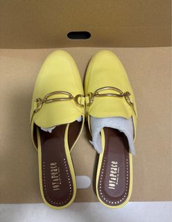 Joyce & Peace 意大利製靚淡黃色女裝穆勒鞋；Joyce & Peace light yellow mule Shoes (Made in Italy)63015657618433110