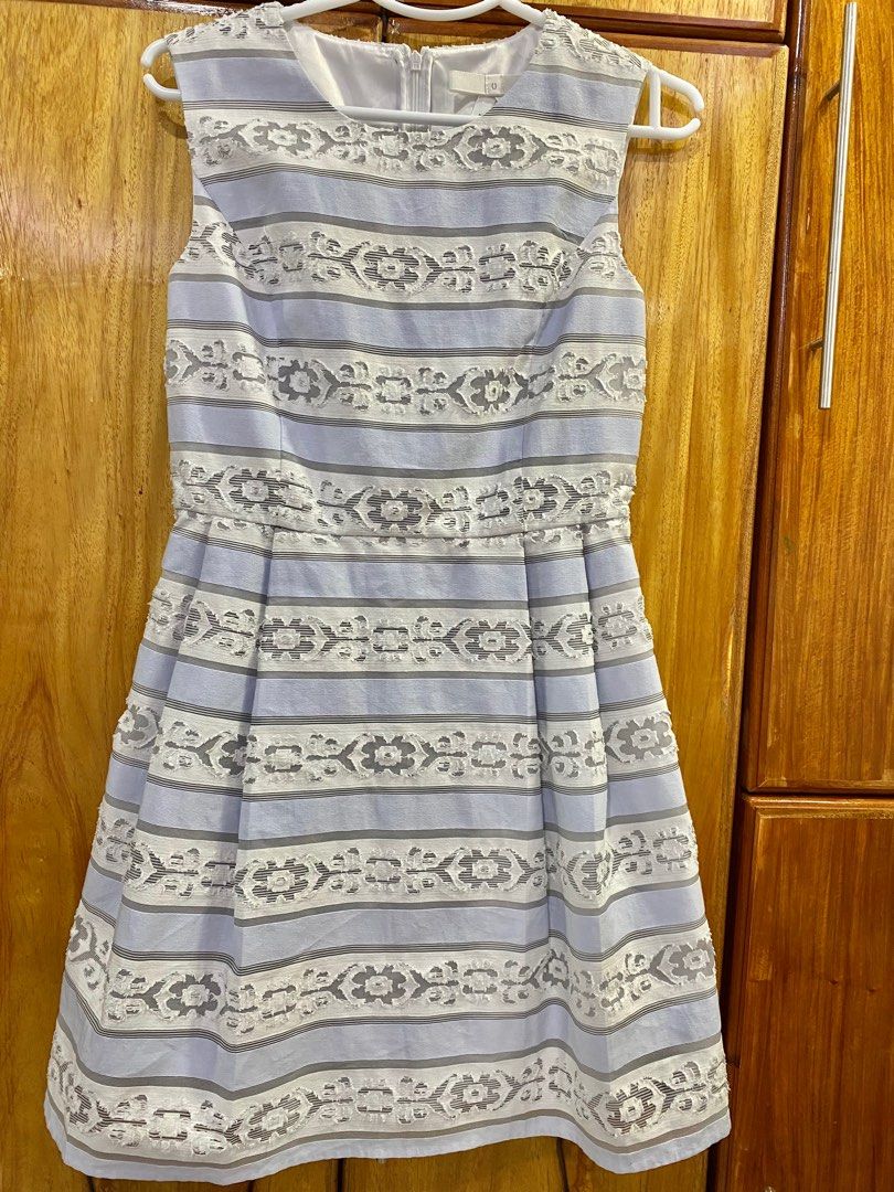 Kids formal dress (Category: Babies & Kids Fashion) located in Manila. Submitted by claranoreen (Listing ID 1368316566, Image 1). Description: used twice best fit 8-10 yrs old girl.