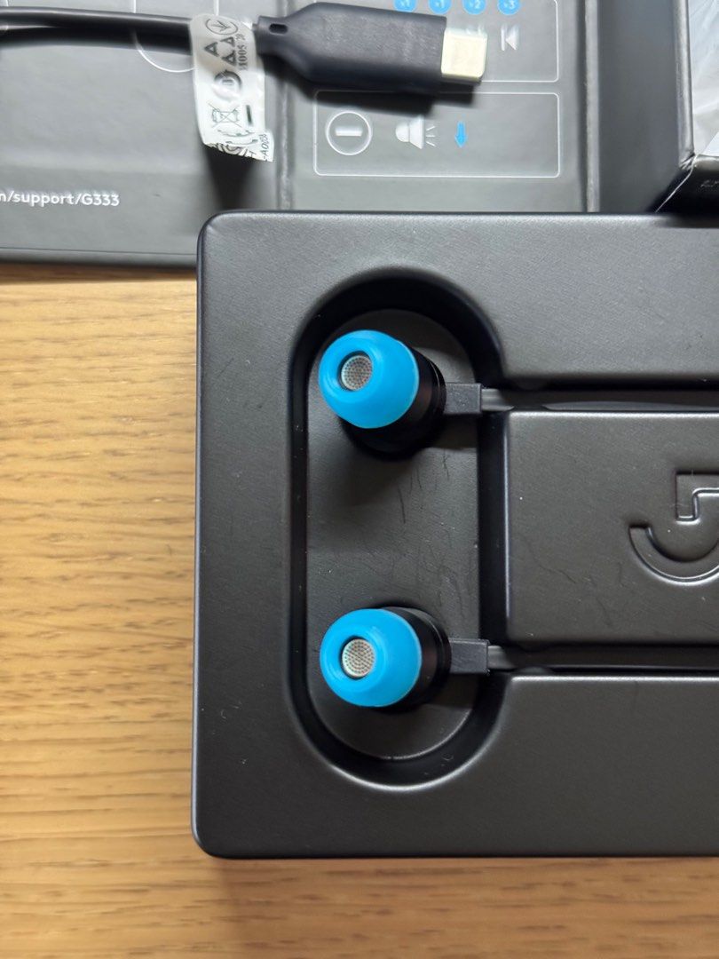 Logitech G333 gaming earbuds (used once) (Category: Earphones) located in Singapore. Submitted by cascabel (Listing ID 1368240986, Image 3). Description: Only used once. Didn’t like it because it is wired. No low baller!.