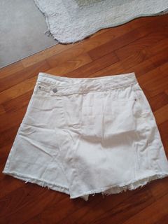 (Category: ) located in . Submitted by cheryl1402 (Listing ID 1368273174, Image 1). Description: .
