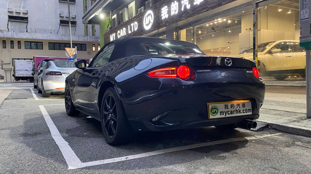 Mazda MX5 ROADSTER S Manual62863131615619111