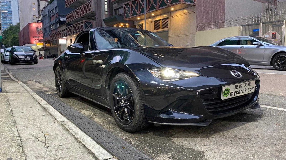 Mazda MX5 ROADSTER S Manual628631316156191128