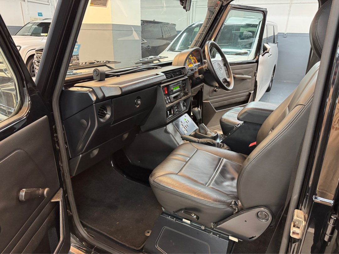 Mercedes-Benz G300 CDI Diesel Automatic62863130539394112