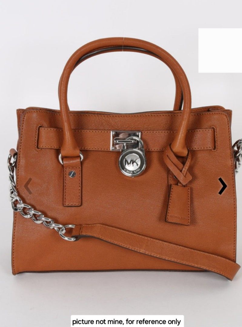 SALE!! MICHAEL KORS HAMILTON OG (Category: Luxury Bags & Wallets) located in Valenzuela. Submitted by one.touch (Listing ID 1368321576, Image 1). Description: 🔸️MICHAEL KORS HAMILTON og 🔸️Php 1200 lp 📌Preloved 📌With signed of USED 📌Good Condition 📌Genuine Leather 📌Silvertoned Hardware 📌Size 32 x 24 x 13 cm 📌PAYMENT FIRST 🚫NO COD 📍Valenzuela City.