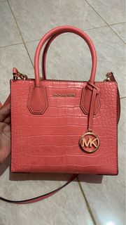 (Kategori: ) berada di . Dikirim oleh rrfkw (ID iklan 1368195777, Gambar 1). Deskripsi: .