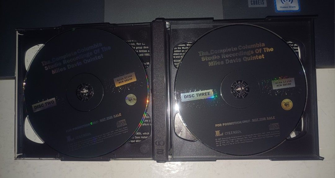 🍾Year End ☃️Holiday❄️ Sale RARE! Miles Davis Quintet 6-CD Set Special Advance Copy (Category: Vintage Collectibles) located in Calamba. Submitted by ariavictoria16 (Listing ID 1368361780, Image 3). Description: ❗PLEASE READ BEFORE INQUIRING/OFFERING ❗ 📝Prices are based on rarity, then condition. Please consider this when comparing. 💎✨ 📦 I pack items securely, but I’m not responsible for courier damages. Photos of condition will be sent before