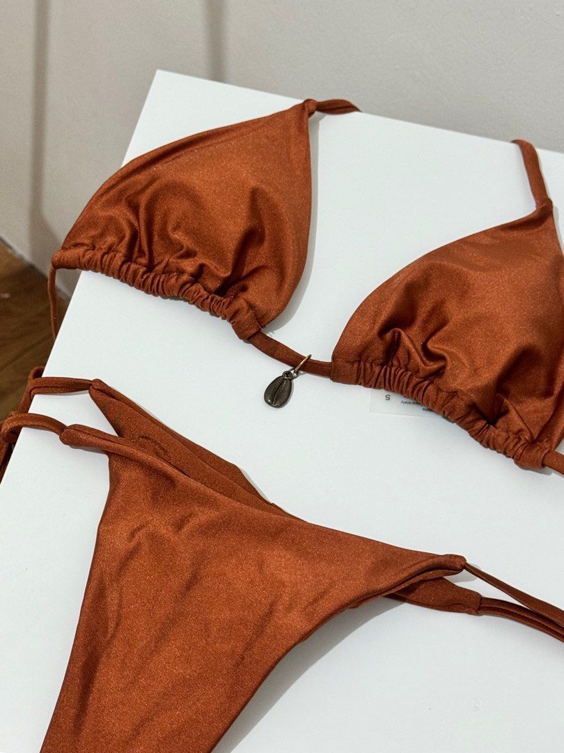Self-Tie Brown Bikini (Small) (Category: Bikinis & Swimsuits) located in Cavite. Submitted by mfcenv (Listing ID 1368356938, Image 1). Description: Size: Small Never been used RFS: Decluttering MOP: Gcash/Maya/Bank Transfer Feel free to dm for more details 🤍.