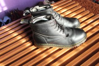 (Kategori: ) berada di . Dikirim oleh hasianpreloved (ID iklan 1368230344, Gambar 1). Deskripsi: .
