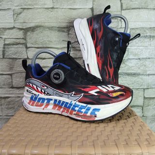 (Kategori: ) berada di . Dikirim oleh dkey.thrifbrand (ID iklan 1368397573, Gambar 1). Deskripsi: .