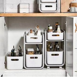 (Category: ) located in . Submitted by luxelivingco (Listing ID 1368237178, Image 1). Description: .