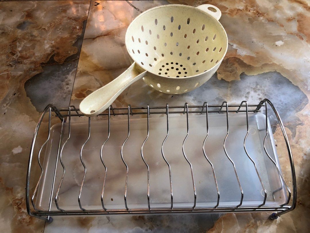 Stainless Dish rack and strainer (Category: Cookware & Accessories) located in Caloocan City. Submitted by aceaceyye (Listing ID 1368273785, Image 2). Description: Stainless dish rack and strainer Location: Fairview/North Caloocan.