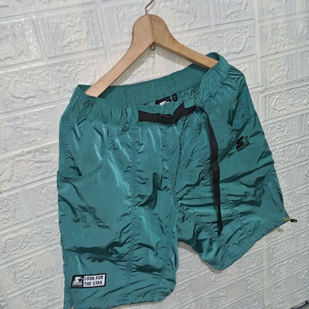 Starter utility multipocket nylon shorts (Category: Shorts) located in Polomolok. Submitted by instajunk.ph (Listing ID 1368326218, Image 2). Description: Starter utility multipocket nylon shorts Good as new 30-36*19 No issue Multi pocket Quick dry Water repellant 599php +sf.