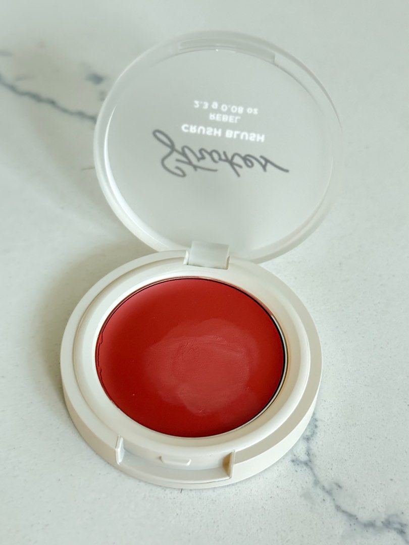 Strokes Crush Blush in Rebel (Category: Makeup) located in Quezon City. Submitted by projectalexa (Listing ID 1368287832, Image 3). Description: Strokes Crush Blush in Rebel Used once No box Shipping fee c/o buyer (via j&t).