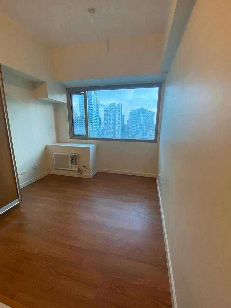 (Category: ) located in . Submitted by rjrcasanova (Listing ID 1368329677, Image 1). Description: .