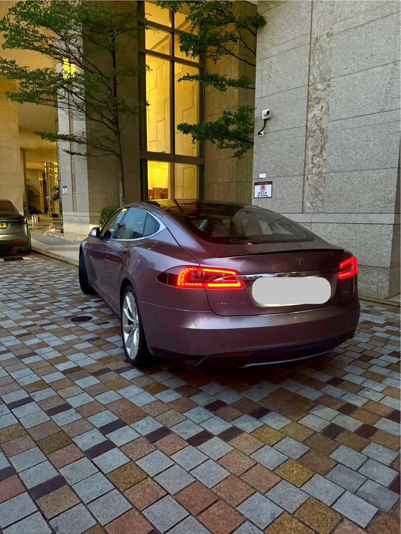 Tesla Model S P85D Auto62863130743169111