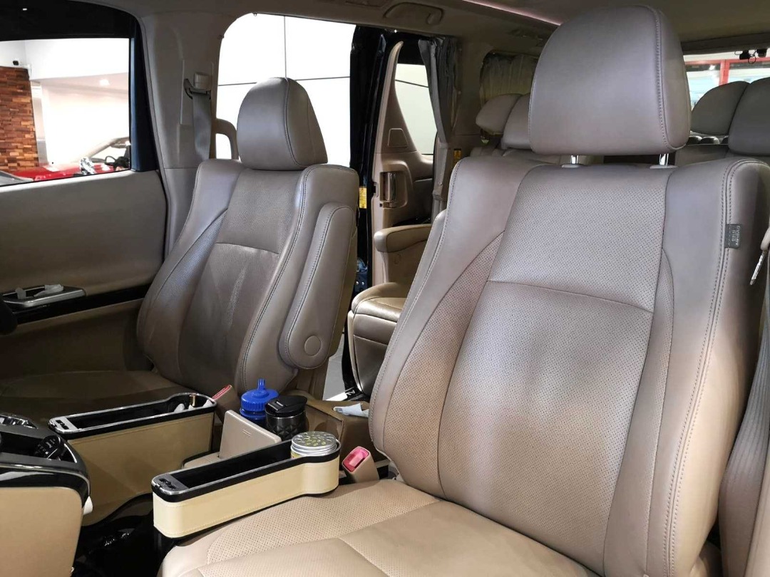 Toyota ALPHARD Auto62864837124097113