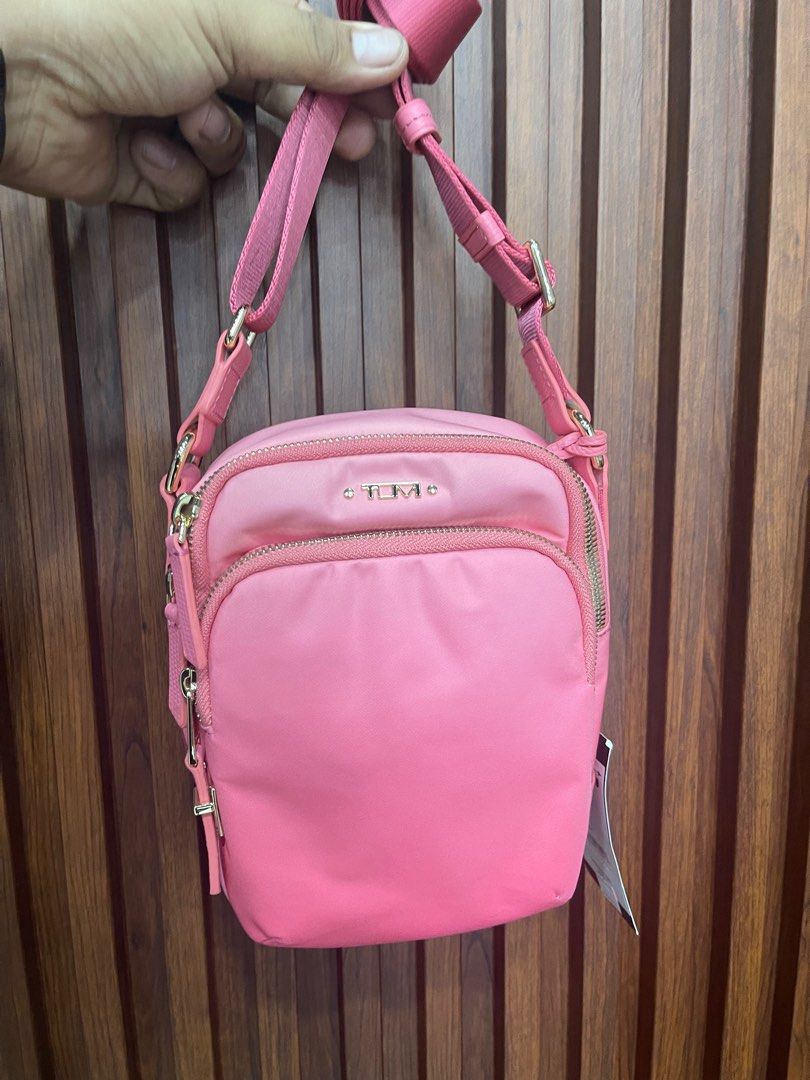 tumi ruma bags 7500 (Category: Luxury Bags & Wallets) located in Quezon City. Submitted by brandmanila (Listing ID 1368260449, Image 1). Description: .