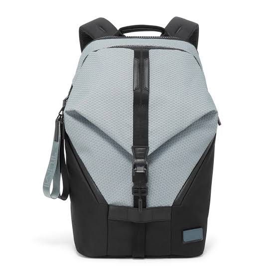 Tumi Tahoe Backpack (Category: Backpacks) located in Manila. Submitted by everythingauthentic2016 (Listing ID 1368319927, Image 1). Description: .