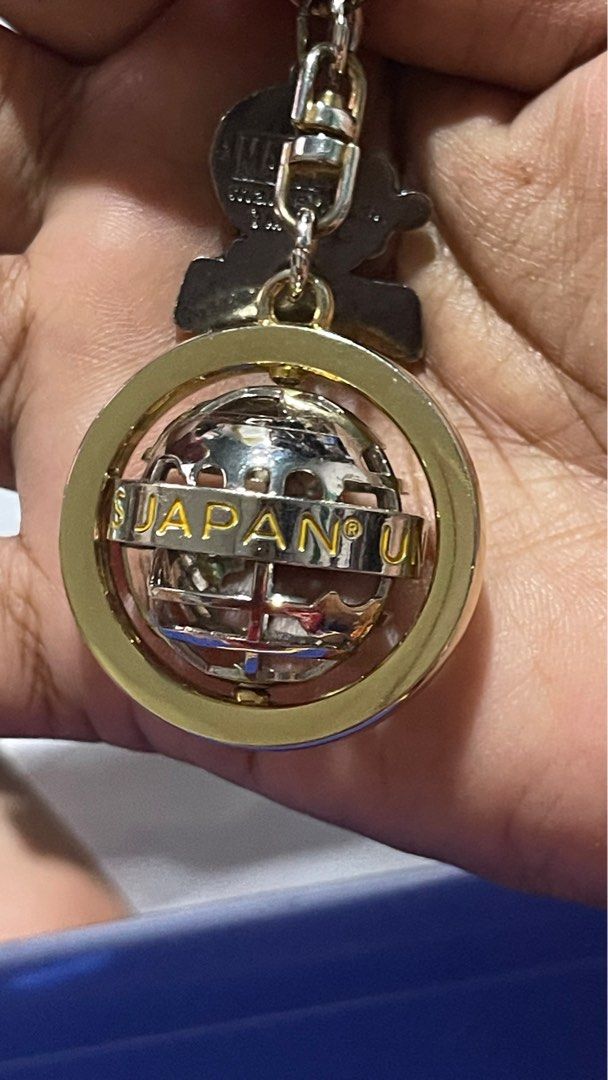 universal studio japan spinning globe (Category: Vintage Collectibles) located in Muntinlupa City. Submitted by joanofarc1013 (Listing ID 1368338711, Image 3). Description: in very good condition with free spider mam marvel keychain.