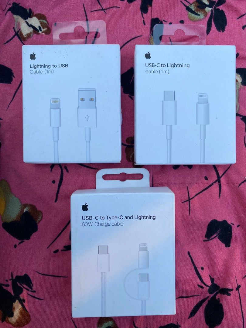 USB-C & USB to lightning& USB-C to type c & lightning cable (Category: Chargers & Cables) located in Manila. Submitted by dimple162 (Listing ID 1368396872, Image 1). Description: USB-c to lightning-450 Usb to lightning-450 Usb-c to type c and lightning-650.