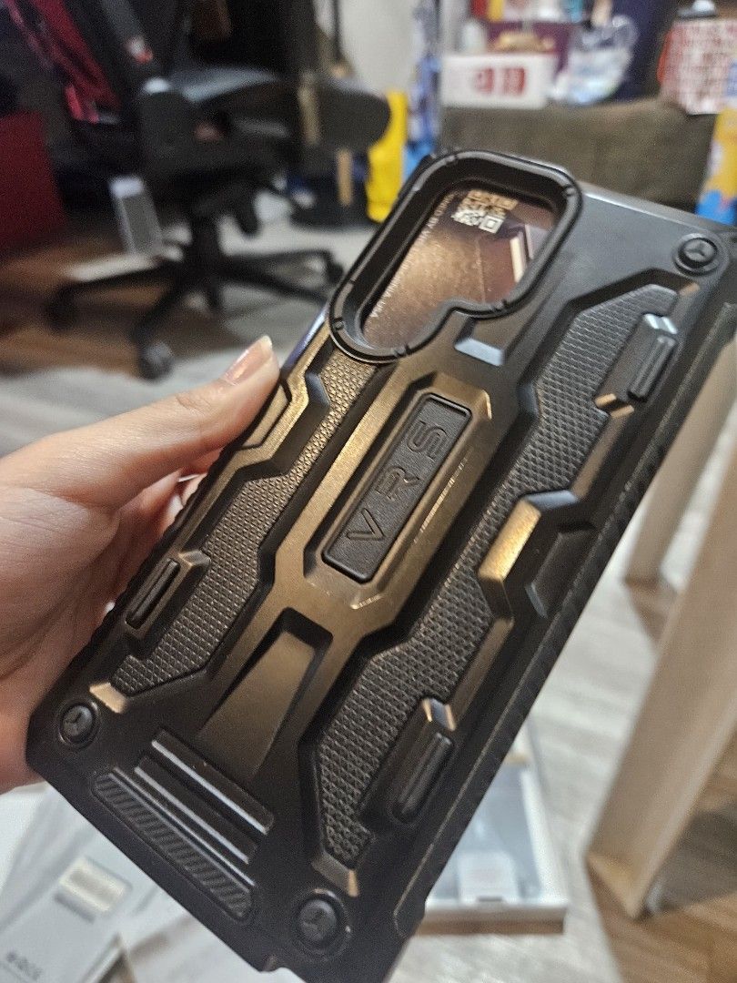 VRS S22 phone case (Category: Cases & Sleeves) located in Valenzuela. Submitted by itemsforless22 (Listing ID 1368334717, Image 3). Description: heavy duty and no scratches phone case. drop tested.