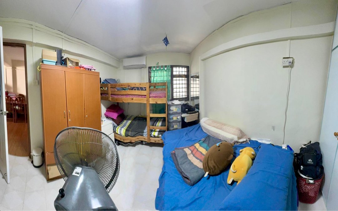 (Category: ) located in . Submitted by ynah_ (Listing ID 1368517153, Image 1). Description: .