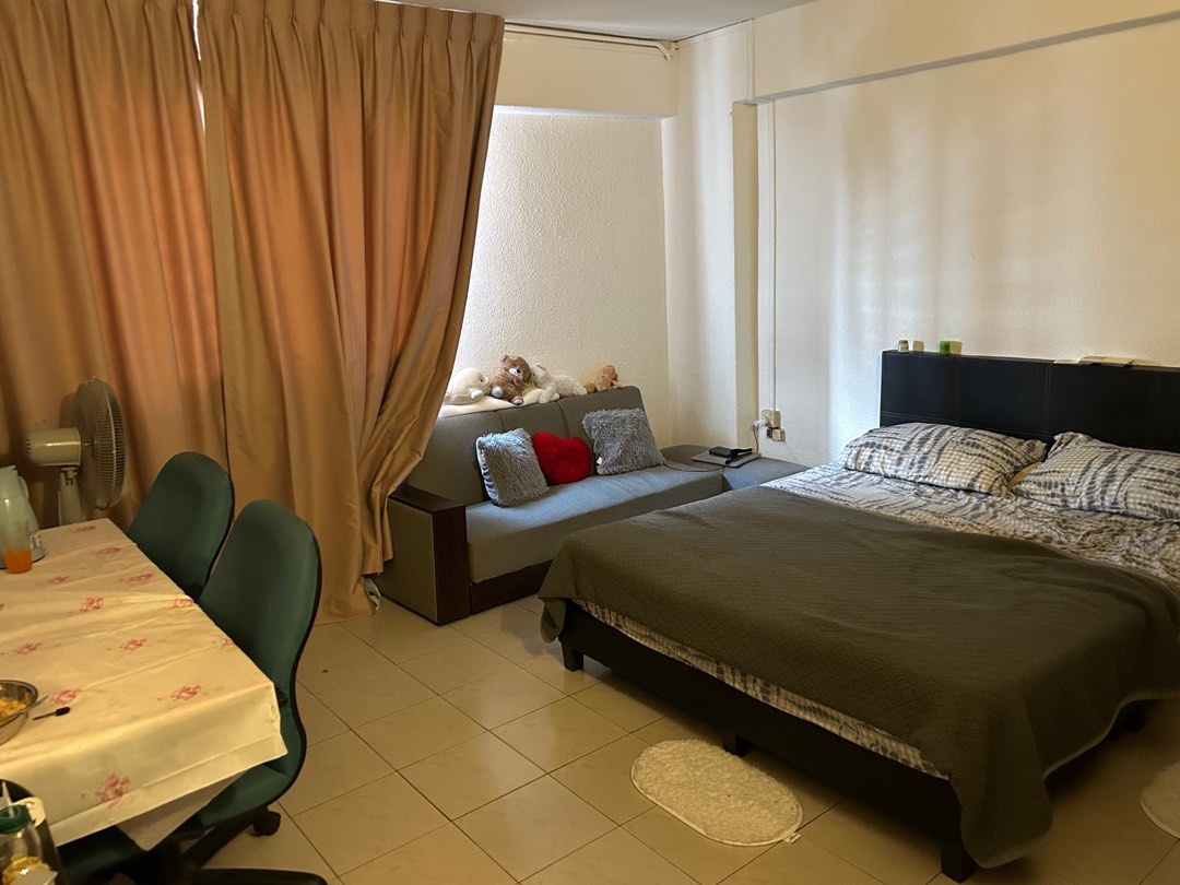 (Category: ) located in . Submitted by ebemon (Listing ID 1368437330, Image 1). Description: .