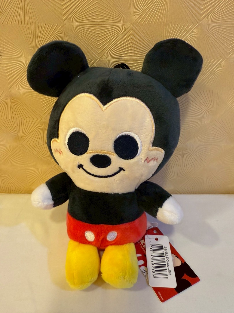 迪士尼 米奇 Chubby 6吋 Disney Mickey, 書籍、休閒與玩具, 玩具、公仔、桌遊在旋轉拍賣
