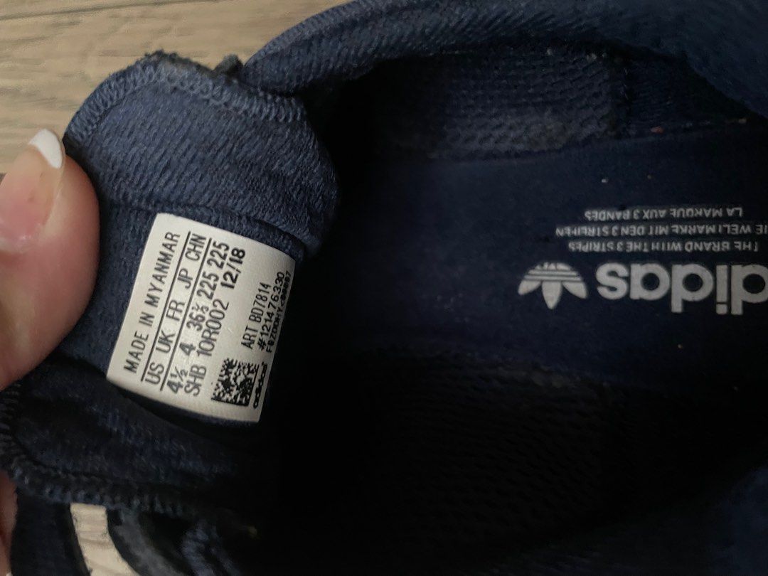 ADIDAS INIKI (Category: Sneakers) located in Las Pinas. Submitted by jynnette (Listing ID 1368426680, Image 3). Description: Size 37 Still in good condition – just needs cleaning W/O Box MOP: BPI/Gcash Location: Las Piñas City Shipping shouldered by buyer via J&T/Lalamove 🛍️ RFS: Decluttering .