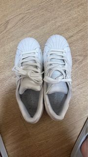（分類：）位於 。 由 sasa_1225 提交（商品編號 1368522341，圖片 1）。簡介： 。
