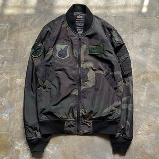 (Category: ) located in . Submitted by workwearboy (Listing ID 1368411265, Image 1). Description: .