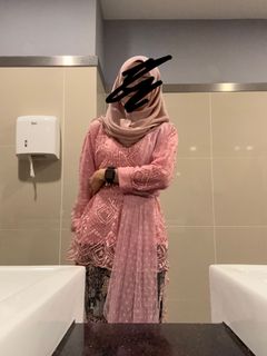(Category: ) located in . Submitted by naddinminako (Listing ID 1368571014, Image 1). Description: .