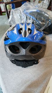 (Category: ) located in . Submitted by bagguette (Listing ID 1368440744, Image 1). Description: .