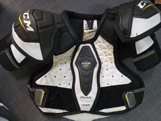 （分類：）位於 。 由 yanc. 提交（商品編號 1368463504，圖片 1）。簡介： 。
