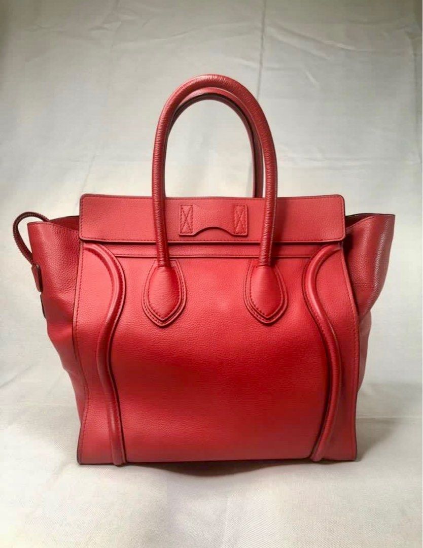 Celine Micro Luggage (Category: Luxury Bags & Wallets) located in Manila. Submitted by frommyclosettoyours016 (Listing ID 1368409674, Image 2). Description: 💯 Authentic Personal item Comes with dust bag and cards Negotiable READ‼️ For items sold for 15K and above, I accept returns subject to the following conditions: - buyer books and pays for delivery via Grab or Lalamove - If you’re not happy with the purchase, item should be on the way back t
