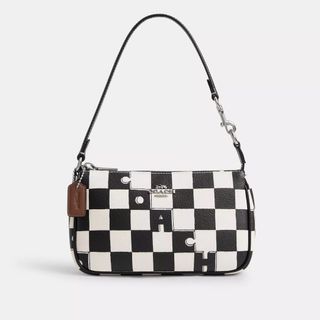 (Category: ) located in . Submitted by thriftxbundle (Listing ID 1368414066, Image 1). Description: .