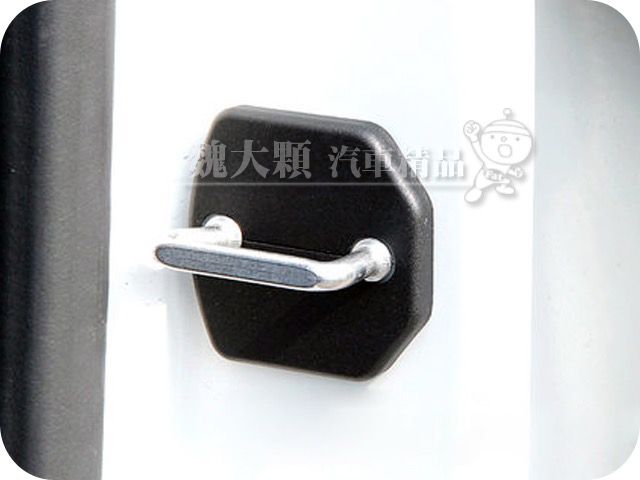 由 weibigfat (刊登 ID 1368432086，圖片 1) 提交，位於 新北市 (New Taipei) 的 CR-V(17-23)六角鎖飾蓋+車門/限位器飾蓋(一組一車份)ーCRV 5代 五代 (類別：汽機車零配件)，說明：★合購3款以上免運宅配，超商取件貨到付款無免運優惠★ ★若庫存完售工廠儘快出貨，不接急單不回覆有無現貨，急用勿標催貨勿標★ ★不議價無展售，自耳又安裝在新北市五股區，先付款貨到通知後取貨安裝★ ■安裝方式： 裝飾部品-背面已貼上車用雙面膠條，車體清潔乾淨後直接貼上即可 改裝部品-依循原廠施工方式安裝，內含支架、螺絲、螺帽、墊片、塑膠扣子等安裝所需配件 收納及其他部品-依循原廠尺寸設計，直接放置即可 ■商品訂購及其他說明： 1. 訂購請直接下標，備貨驗貨後即寄出，並於寄出當天以訊息等方式再次提醒。 2. 商品如有庫存，於下單後隔日寄出，若庫存完售則工廠儘快出貨到貨驗貨後寄出，不接急單不回覆有無現貨，急用勿標催貨勿標。 3. 訂購多款商品，運費可合併計算，若