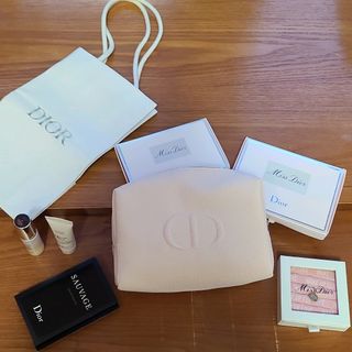 （分類：）位於 。 由 vanillabear 提交（商品編號 1368504120，圖片 1）。簡介： 。