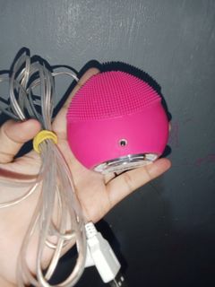 (Category: ) located in . Submitted by cwised (Listing ID 1368401551, Image 1). Description: .