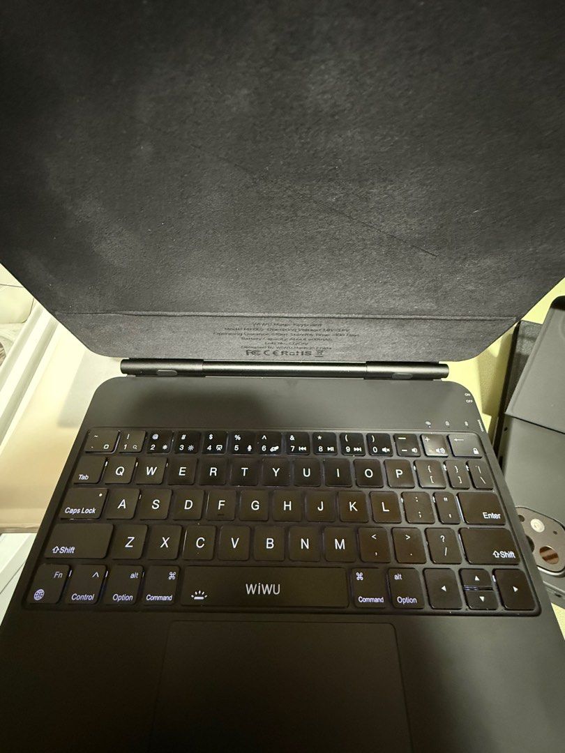 IPad Magic Keyboard 11 inch (Category: Laptops & Notebooks) located in Pasig City. Submitted by ellainegy (Listing ID 1368547108, Image 1). Description: Wiwu Magic Keyboard for iPad 11 inch .