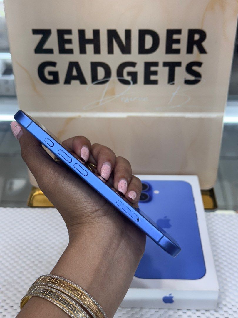 iPhone 16 128GB OPENLINE (4 MONTHS OLD) NTC APPROVED (Category: iPhone 16 Series) located in San Juan City. Submitted by desireebayal96 (Listing ID 1368557609, Image 3). Description: iPhone 16 (ULTRAMARINE) * UNDER WARRANTY UNTIL JANUARY 2026 * 128GB * OPENLINE (ANY SIM) * NTC APPROVED * 100% BATTERY HEALTH ORIGINAL (CAN CHECK 3UTOOLS) * 101 CYCLE COUNT * NO ISSUE * NO HISTORY OF REPAIR * NO ICLOUD ISSUE * NOT REFURBISHED * WORKING FACE ID & TRUE
