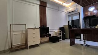 (Kategori: ) berada di . Dikirim oleh apartemen123.com (ID iklan 1368466406, Gambar 1). Deskripsi: .