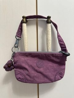由 rhea1919 (刊登 ID 1368513713，圖片 1) 提交，位於 的 (類別：)，說明：。