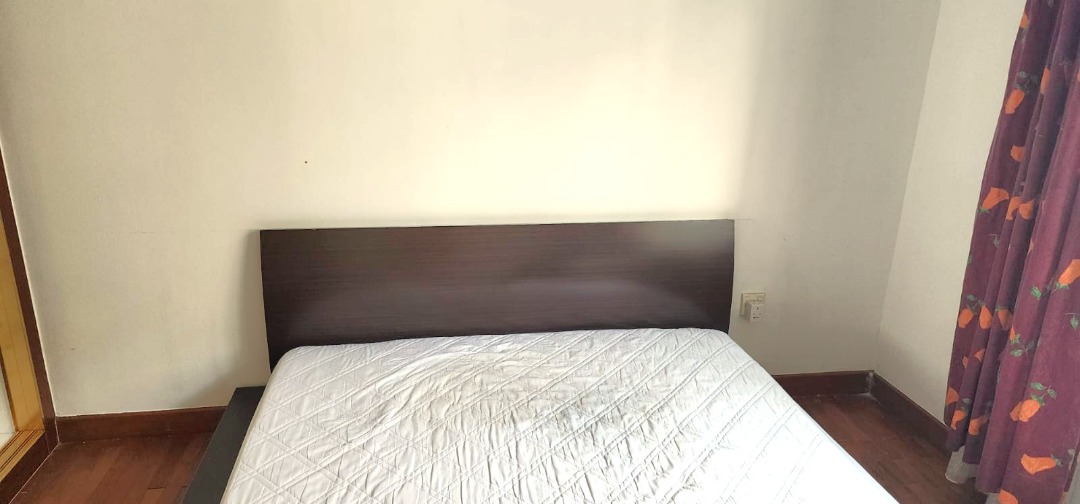 (Category: ) located in . Submitted by your_rental_specialist (Listing ID 1368510857, Image 1). Description: .