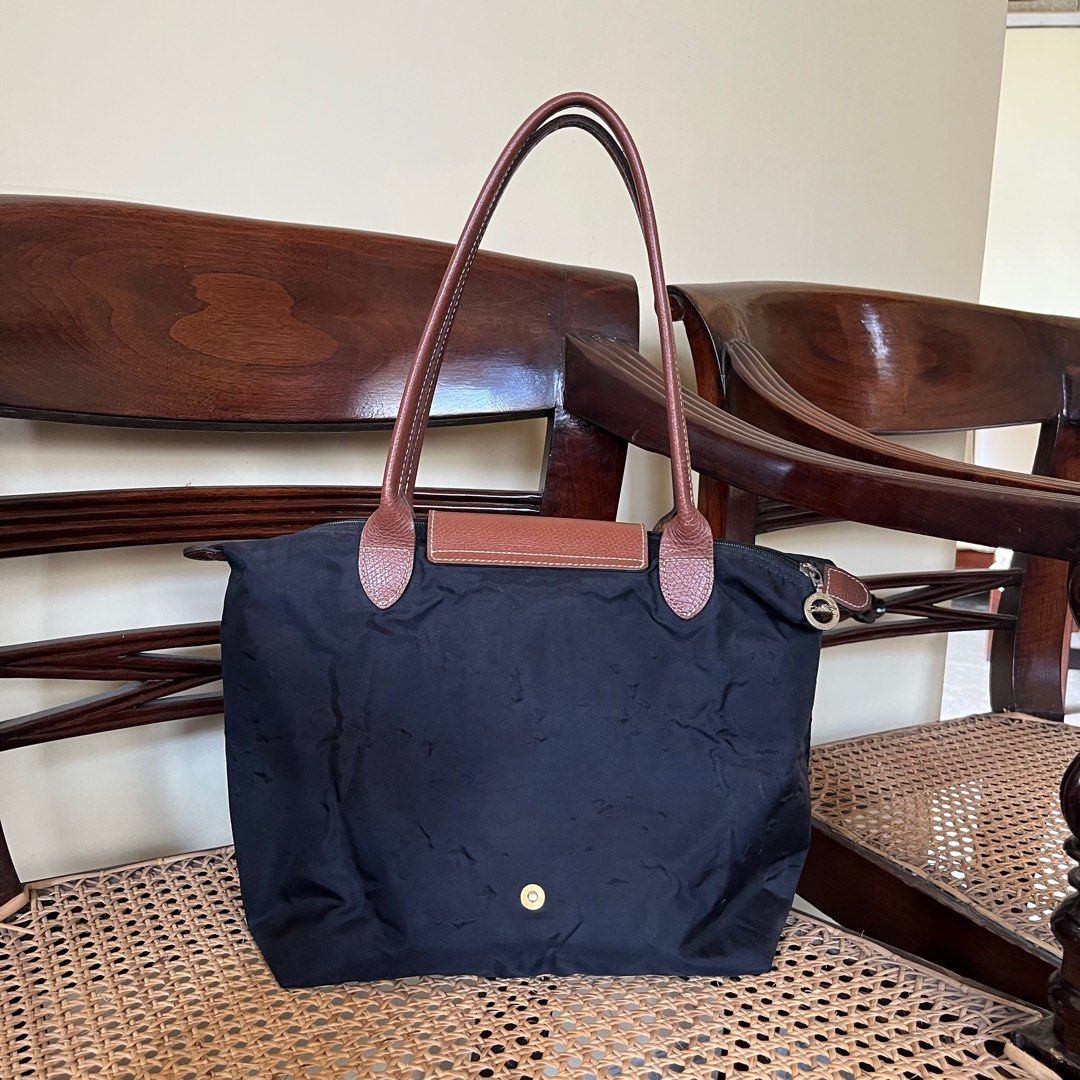 Longchamp Le Pliage Medium Black, Barang Mewah, Tas Dompet di
