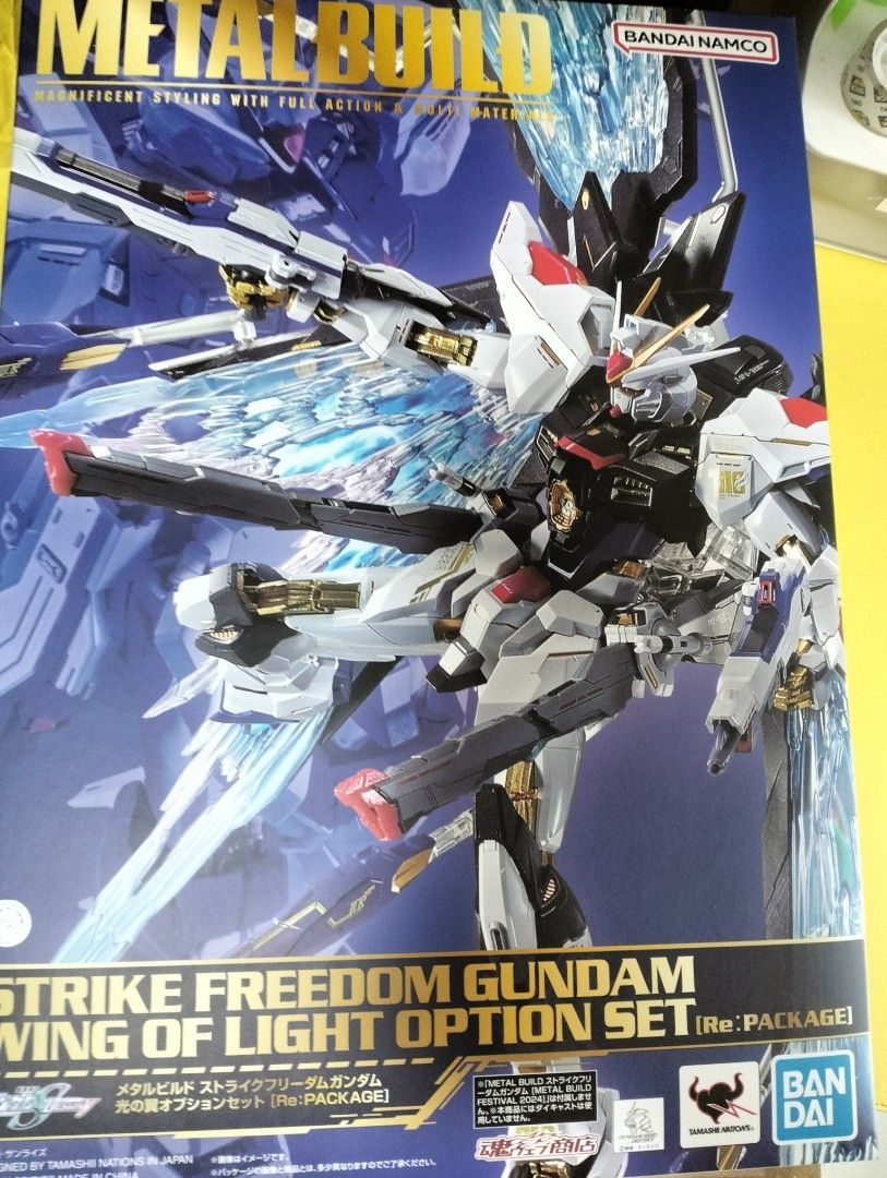 Metal build STRIKE FREEDOM GUNDAM "WING OF LIGHT " option set (Category: Gundam Model Kits) located in Singapore. Submitted by lucastjx (Listing ID 1368435680, Image 1). Description: brand new took it out of the brown box to view and realized I bought wrong one.