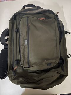 (Category: ) located in . Submitted by bundypreloved (Listing ID 1368412792, Image 1). Description: .